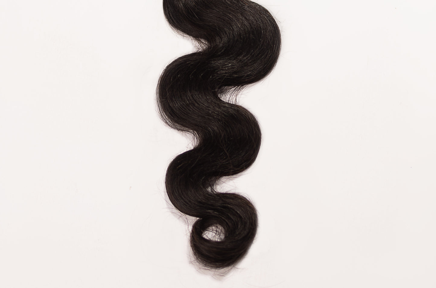 Premium High Quality Wavy Bundle 100% Human Hair